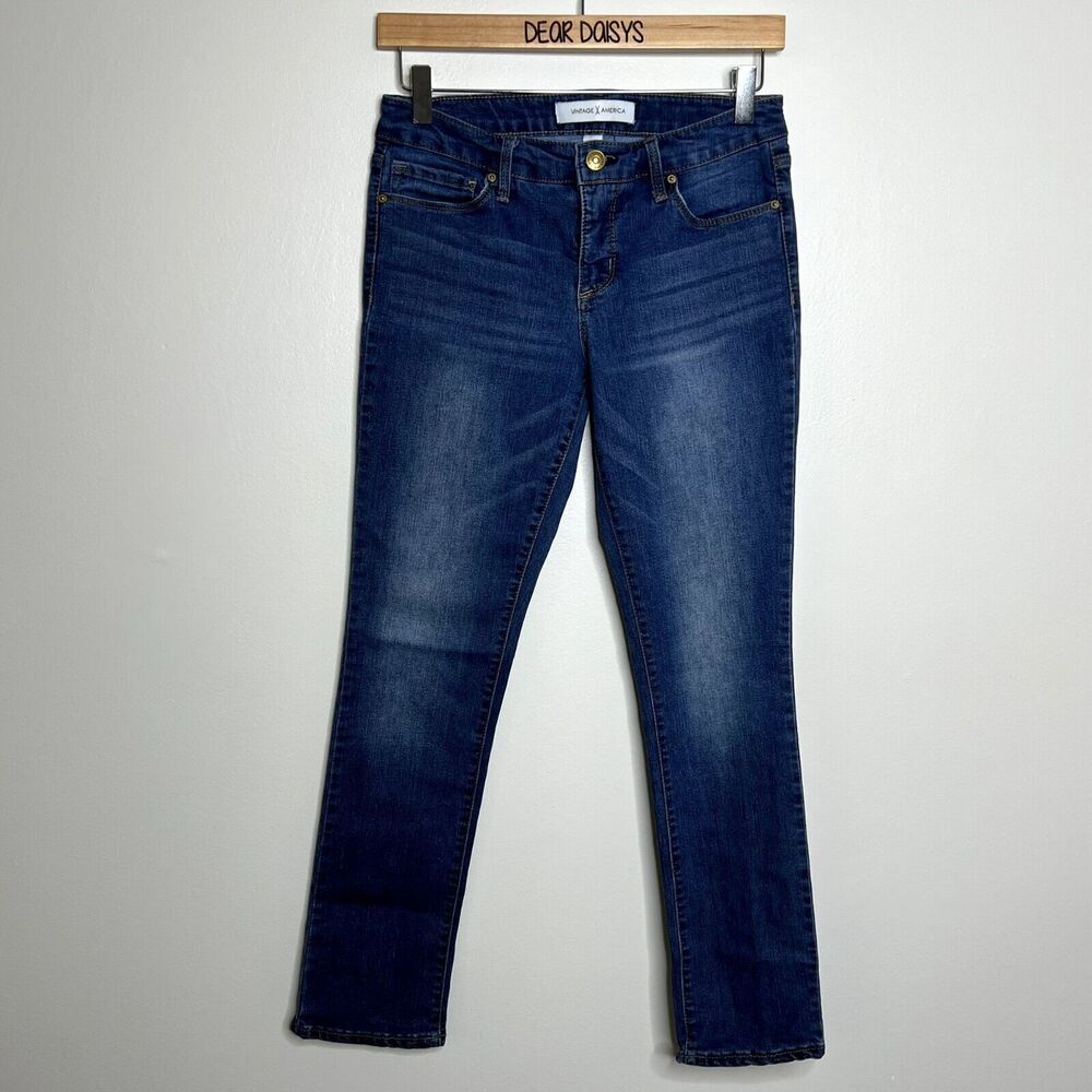 Universal Thread Women's Straight Leg Jeans - Dark Blue